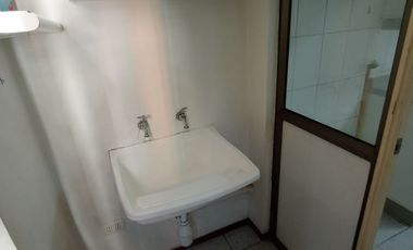 Dpto. 1 Dorm / 1 Baño / 1 Bod.- Barrio República, Santiago centro.-