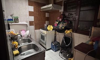 Casa + Depto Interior En El Bosque / Inversión - Familia