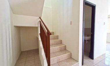 Alquiler de Cómoda Casa de 3 Dormitorios, dentro de Conjunto Cerrado - Urbanización Villa Bonita Etapa 5, Vía a Daule