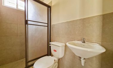 Alquiler de Cómoda Casa de 3 Dormitorios, dentro de Conjunto Cerrado - Urbanización Villa Bonita Etapa 5, Vía a Daule