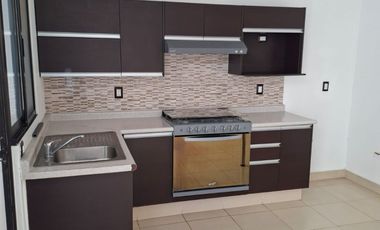 Casa en renta en Residencial Katania