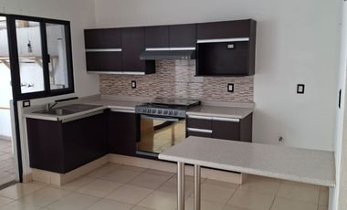 Casa en renta en Residencial Katania