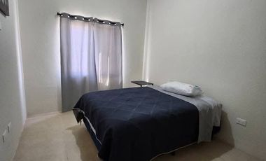 Casa en renta en fraccionamiento privado Paris residencial