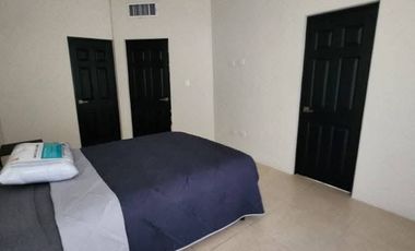 Casa en renta en fraccionamiento privado Paris residencial