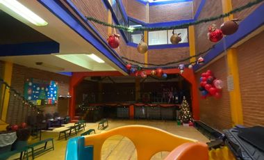 VENTA CASA CON USO DE SUELO PARA ESCUELA EN NEZAHUALCOYOTL