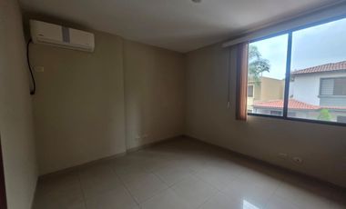 Kennedy Norte, Renta de Hermosa Casa con 4 Dorm..