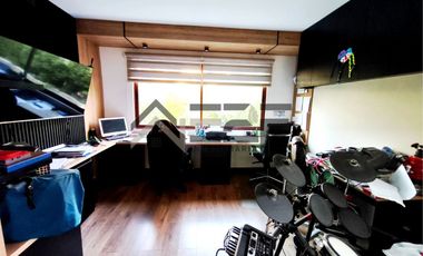 Se vende casa con energia solar 5d-4b-4estac