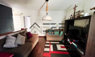 Se vende casa con energia solar 5d-4b-4estac