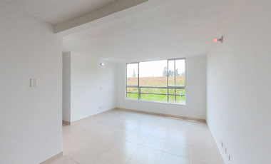 🏢✨ Apartamento remodelado con estudio y sala de estar – Conjunto Astromelia 3, Ciudad Verde