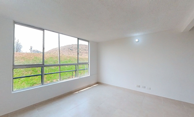 🏢✨ Apartamento remodelado con estudio y sala de estar – Conjunto Astromelia 3, Ciudad Verde