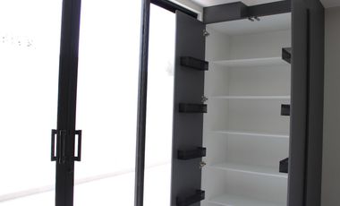 CASA EN VENTA POR ESTRENAR de 380 MTS. EN VENTA EN URBANIZACION DE PUEMBO