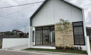 Jual Rumah Dengan Desain Cantik Lokasi Favorit Jogja Utara Dekat Stadion Maguwoharjo