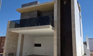Casa en venta en Residencial Sonterra 2