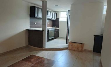 Rento amplio departamento muy cerca de Zavaleta y la recta a Cholula