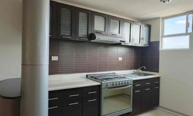 Rento amplio departamento muy cerca de Zavaleta y la recta a Cholula