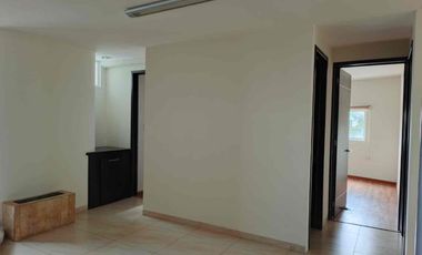 Rento amplio departamento muy cerca de Zavaleta y la recta a Cholula