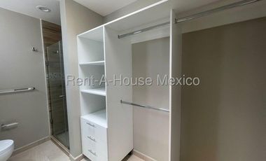 Puerta Real departamento de 3 recamaras IO2637