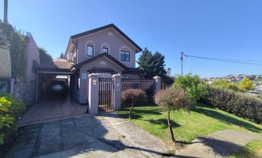 SE VENDE CASA EN LOMAS DE SAN ANDRES, CONCEPCION
