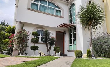 *CASA EN VENTA METEPEC ZONA TOWN SQUARE*