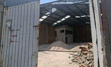 LOCAL COMERCIAL NUEVO EN RENTA EN EL MIRADOR FRENTE A HOSPITAL LOS PILARES IDEAL PARA FRANQUICIA
