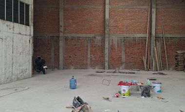 LOCAL COMERCIAL NUEVO EN RENTA EN EL MIRADOR FRENTE A HOSPITAL LOS PILARES IDEAL PARA FRANQUICIA
