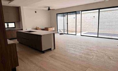 Venta Casa Nueva en Via Cumbres