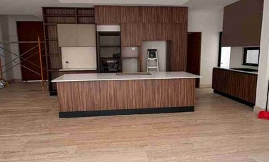 Venta Casa Nueva en Via Cumbres