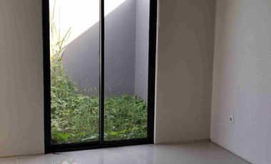 Disewakan Rumah Baru di Grand Sunrise Menganti