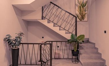 Rumah Baru 3 Lantai Modern Minimalis di Jakarta Selatan, DP 0% Cicilan Mulai 15 Jutaan, Lokasi 5 Menit ke Pintu Tol Joglo – FREE PPN & Balik Nama SHM