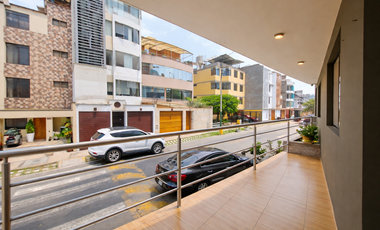 ¡OPORTUNIDAD EN SURCO! DEPARTAMENTO EN VENTA – LOS JARDINES DE SURCO