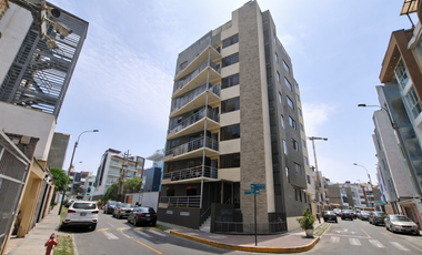 ¡OPORTUNIDAD EN SURCO! DEPARTAMENTO EN VENTA – LOS JARDINES DE SURCO