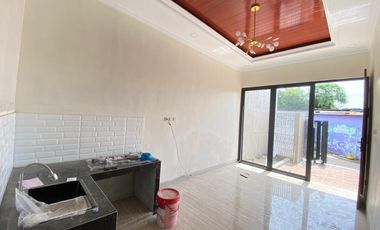 Rumah Baru di Barat Tol Purwomartani – 550 Juta Nego, Bonus Pagar & Water Heater!