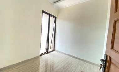 Rumah Baru di Barat Tol Purwomartani – 550 Juta Nego, Bonus Pagar & Water Heater!