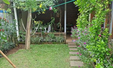 DIJUAL  Rumah & Tempat Usaha Yang Asri di Jl. Saladara/Perjuangan (dkt area kampus) Majasem - Cirebon
