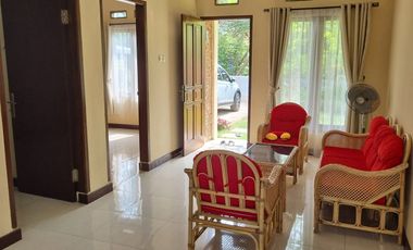 DIJUAL  Rumah & Tempat Usaha Yang Asri di Jl. Saladara/Perjuangan (dkt area kampus) Majasem - Cirebon
