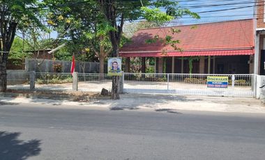 DIJUAL  Rumah & Tempat Usaha Yang Asri di Jl. Saladara/Perjuangan (dkt area kampus) Majasem - Cirebon