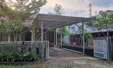DIJUAL  Rumah & Tempat Usaha Yang Asri di Jl. Saladara/Perjuangan (dkt area kampus) Majasem - Cirebon