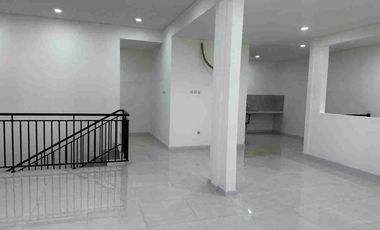 Disewakan Rumah Usaha di Bintaro Sektor 1