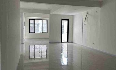 Disewakan Rumah Usaha di Bintaro Sektor 1