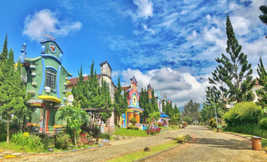 SEWA MURAH VILLA MIKY KOTA BUNGA PUNCAK BOGOR CIANJUR
