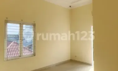 Dijual Rumah Luas 255 m2 3lt Furnished Siap Huni Di Jl.kesehatan Jakarta Pusat