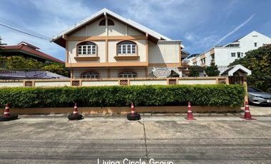 Single House for Sale in a Prime Location – Ramkhamhaeng Soi 12, Yaek 4