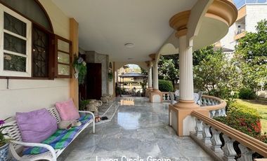 Single House for Sale in a Prime Location – Ramkhamhaeng Soi 12, Yaek 4