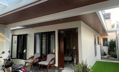 Rumah mewah Kebon Jeruk, perbatasan Permata Hijau 206m 2 lantai + rooftop, bangunan baru, row jalan lebar, harga murah, bebas banjir
