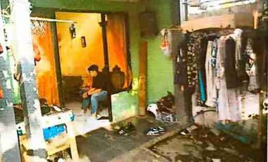 DI JUAL RUMAH
PERUM PERMATA JAYA BLOK A NO 1
KEL. : KATERUNGAN
KEC. : KRIAN
KAB  : SIDOARJO