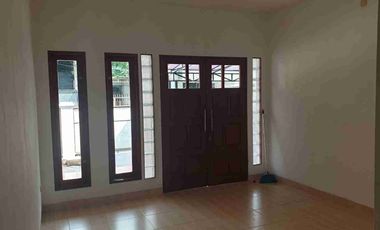 Jual Rumah 2 Lantai Bagus SHM Jakarta Barat