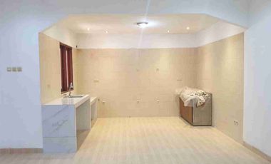 Jual Rumah 2 Lantai Bagus SHM Jakarta Barat