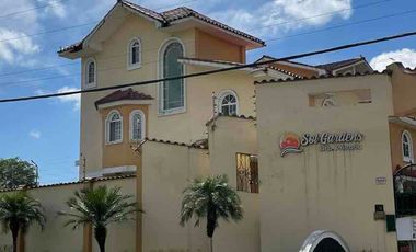 Departamento amoblado en conjunto habitacional