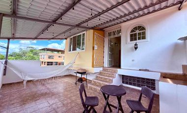 Departamento amoblado en conjunto habitacional