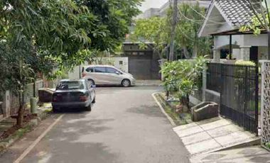 Rumah Murah 2 Lantai LT 345m² di Billymoon Pondok Kelapa Jaktim